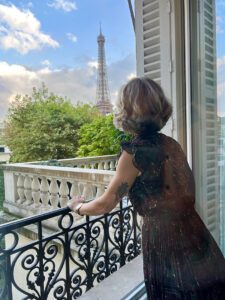 Liesa with a view of the Eiffel Tower