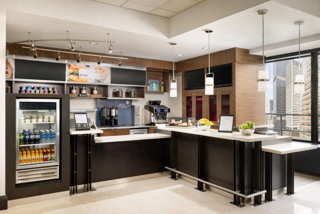 Courtyard by Marriott New York Manhattan/Midtown East Bistro