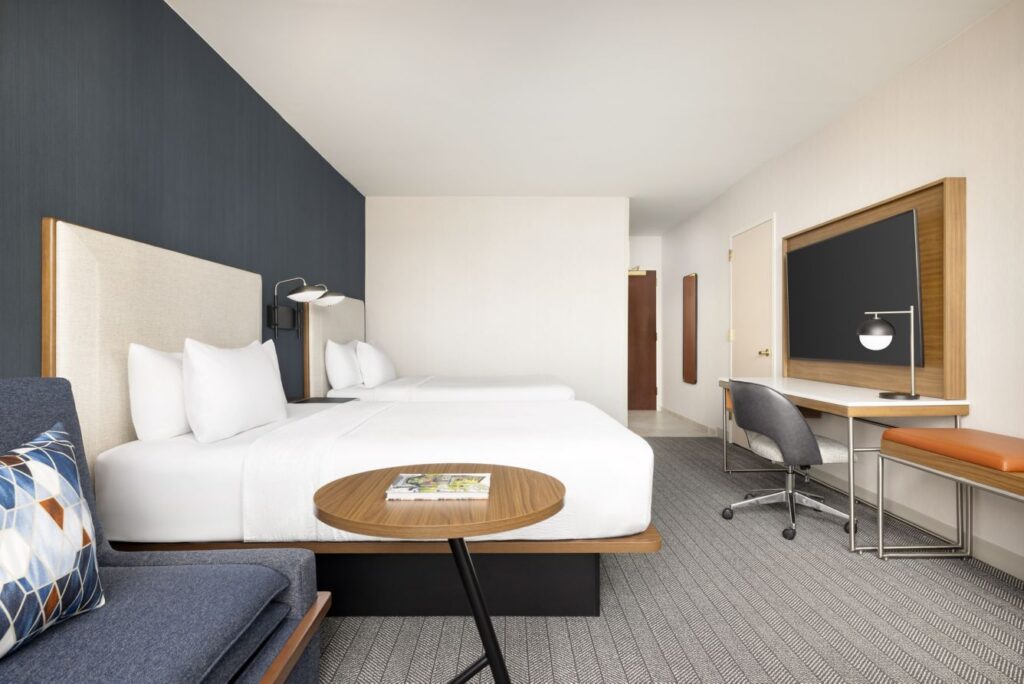 Courtyard by Marriott New York Manhattan/Midtown East Modern Room