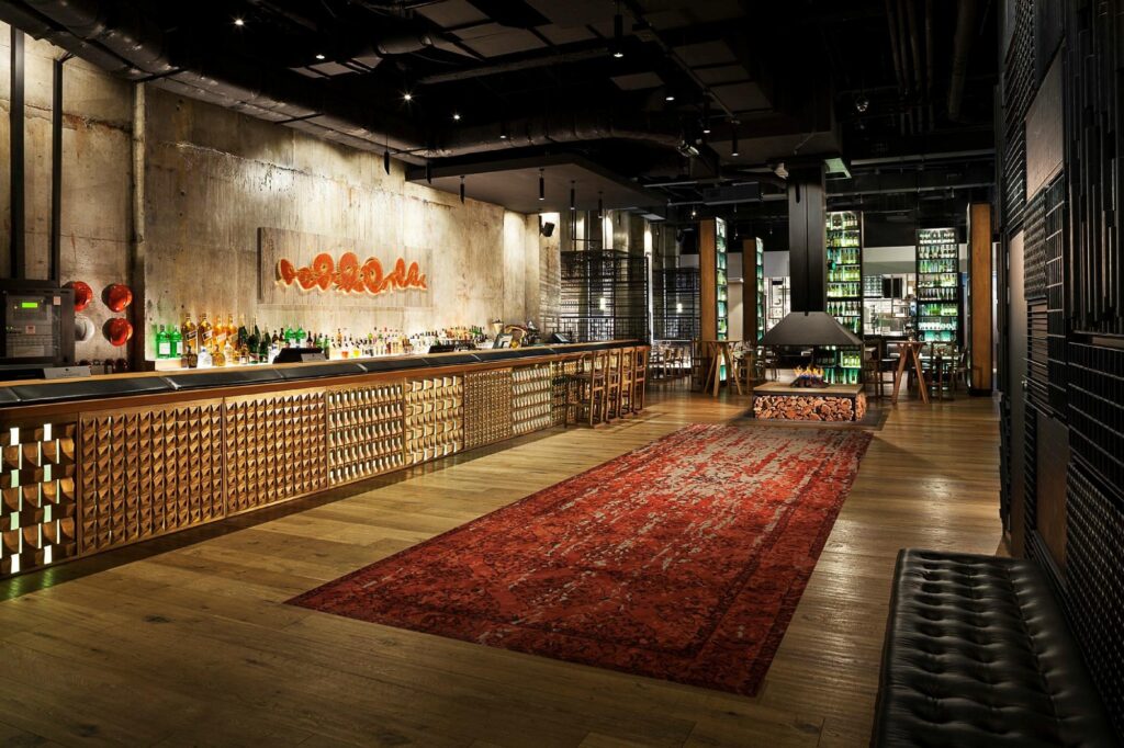 DoubleTree by Hilton Hotel Melbourne Lobby
