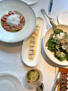 La Bauhinia at the Shangri-La