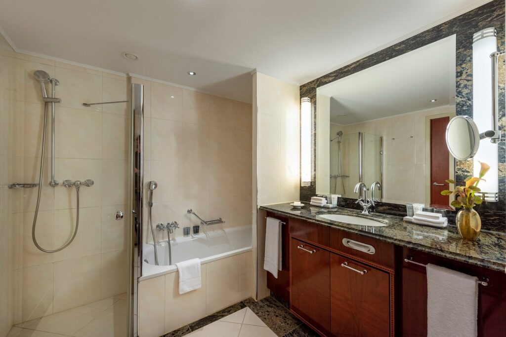 JW Marriott Berlin Bathroom