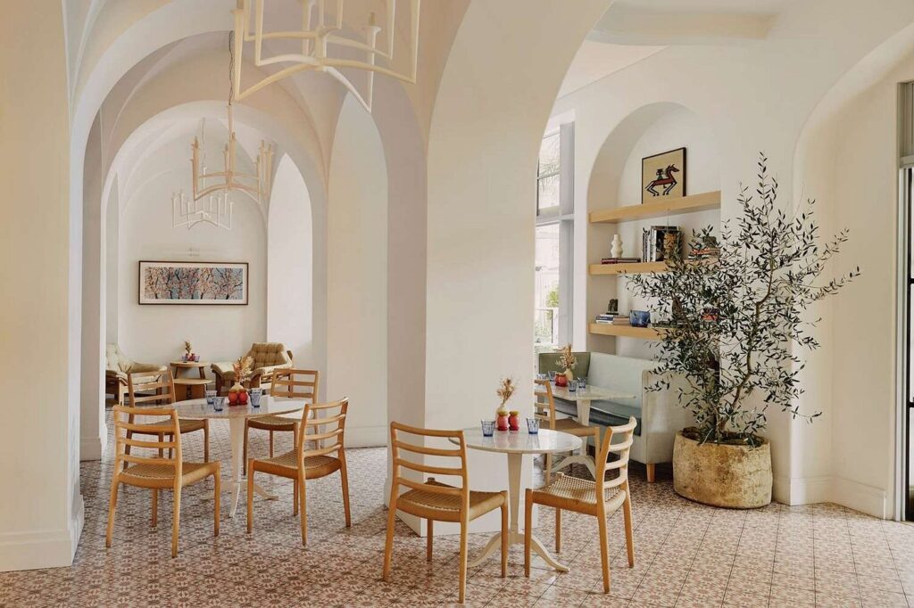 The Maybourne Beverly Hills Cafe