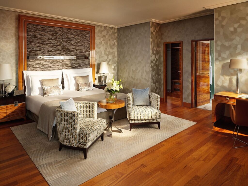 Mandarin Oriental Munich Bedroom