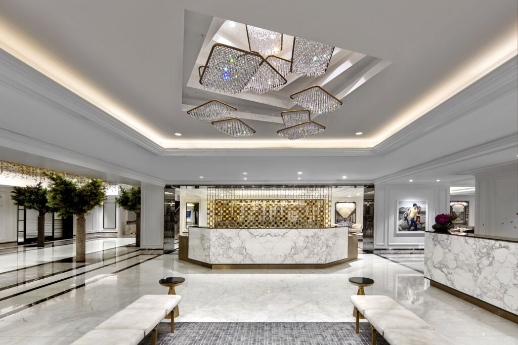 Four Seasons Hotel Chicago lobby
