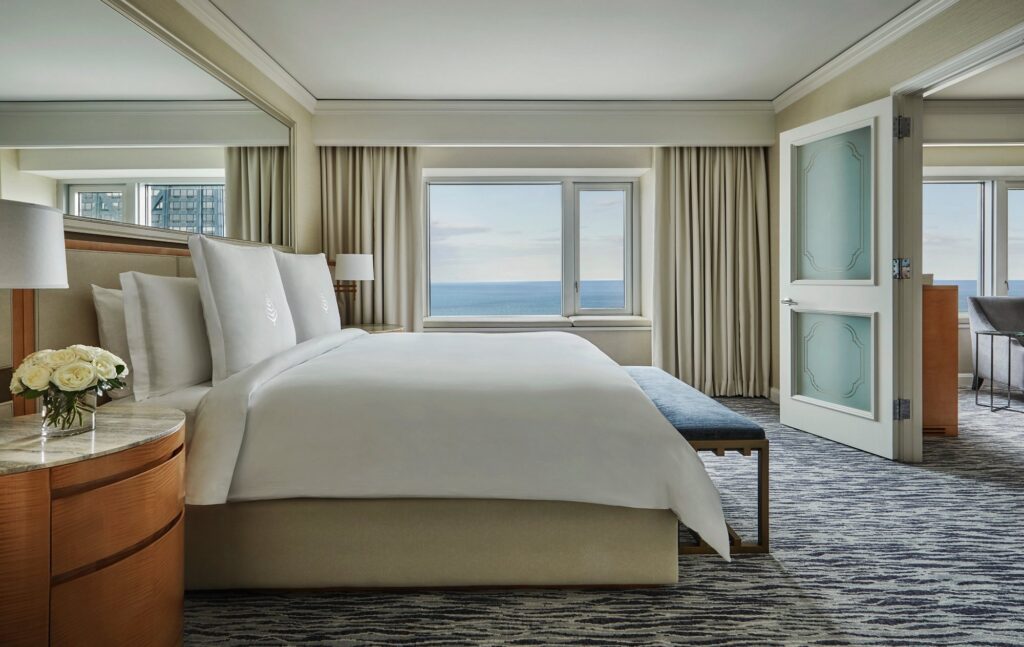 Four Seasons Hotel Chicago executive suite 2